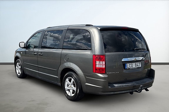 Chrysler Grand Voyager 3 of 5