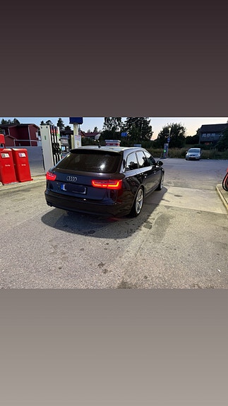 Audi A6 2 of 5