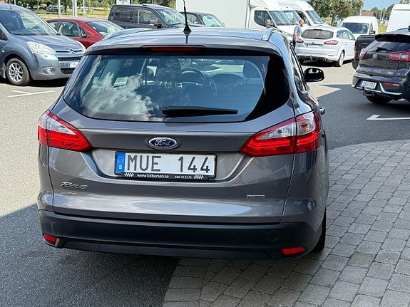 Ford Focus 5 of 5