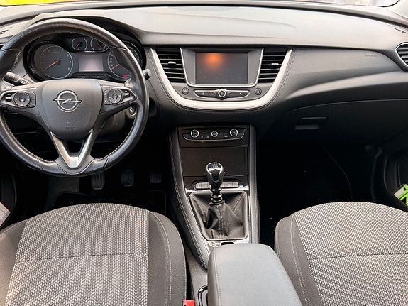 Opel Grandland X 4 of 5