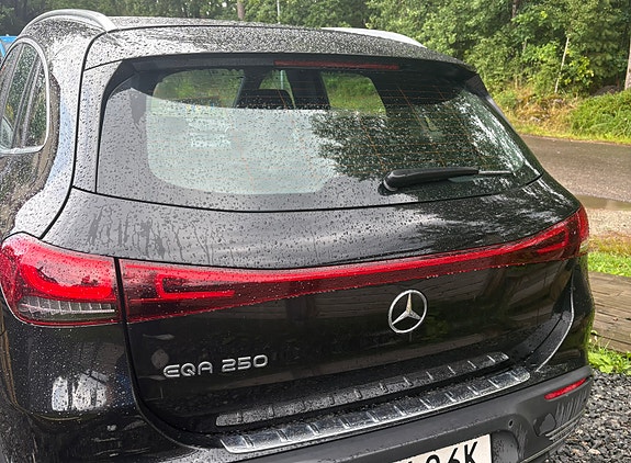 Mercedes-Benz EQA250 5 of 5