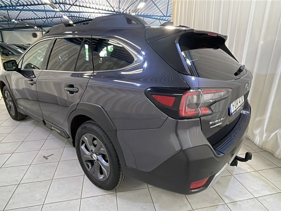 Subaru Outback 4 of 5
