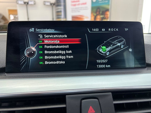 BMW 330i 21 of 30