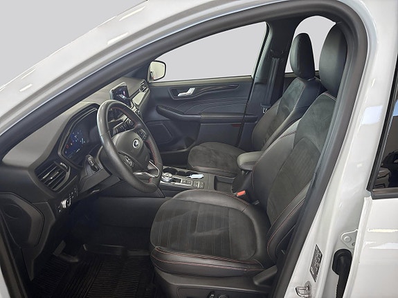Ford Kuga 8 of 16