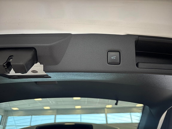 Ford Kuga 15 of 16