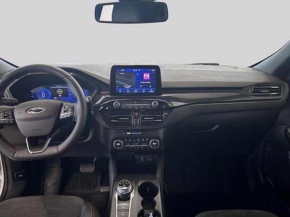 Ford Kuga 7 of 16