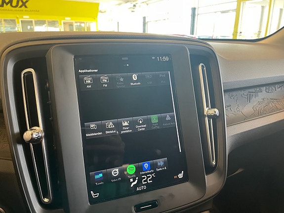 Volvo XC40 24 of 26