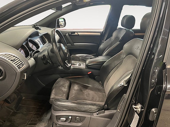 Audi Q7 9 of 16