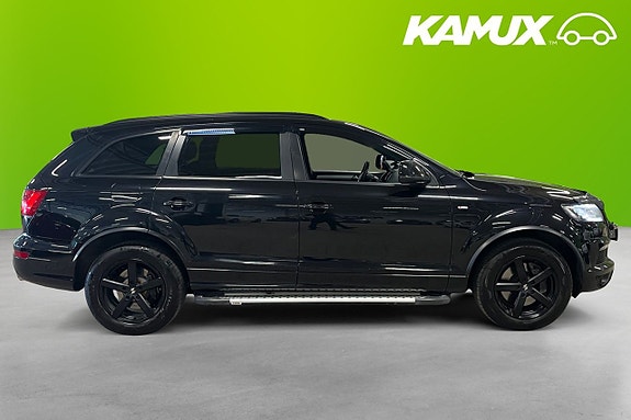 Audi Q7 2 of 5