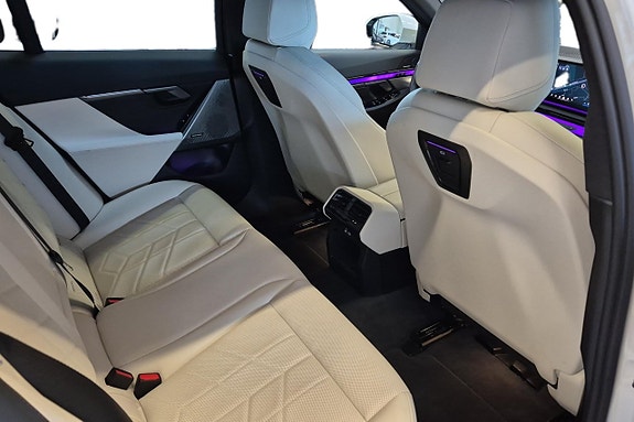 BMW 530e 10 of 20