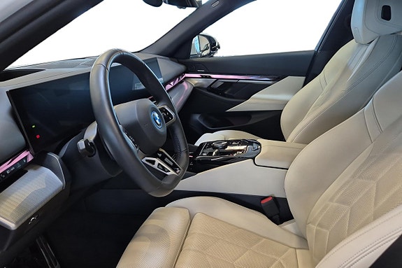 BMW 530e 15 of 20