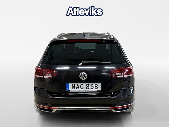 Volkswagen Passat 4 of 15
