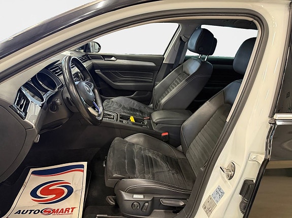 Volkswagen Passat 9 of 15