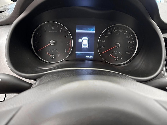 Kia Stonic 9 of 12
