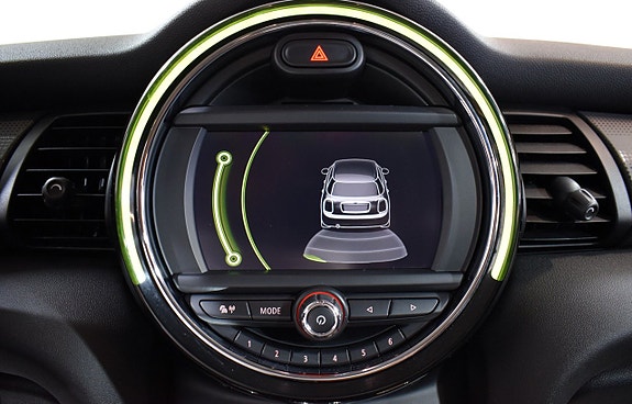 MINI Cooper 10 of 24