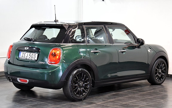 MINI Cooper 6 of 24