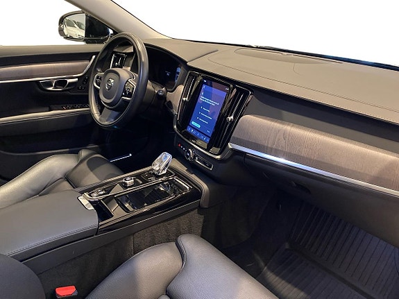 Volvo V90 4 of 14