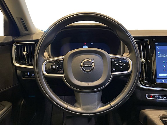 Volvo V90 10 of 14