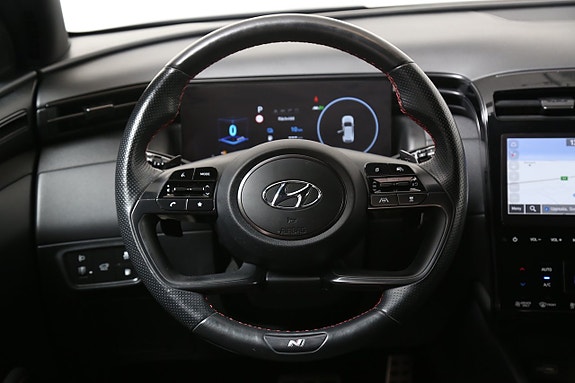Hyundai Tucson 16 of 30