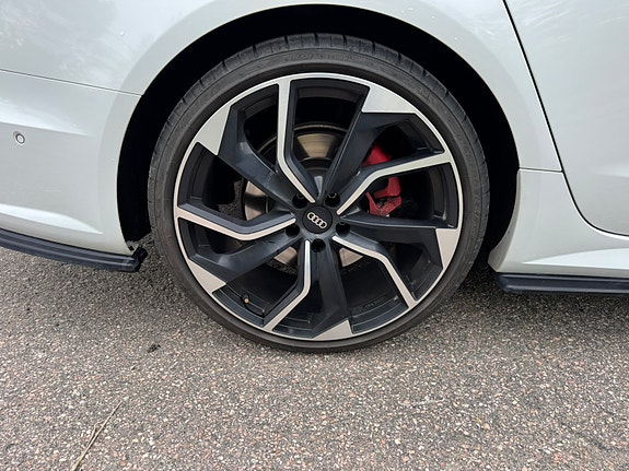 Audi A6 9 of 16