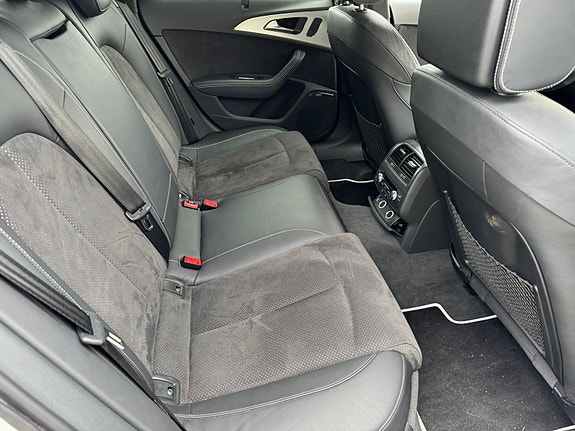 Audi A6 11 of 16