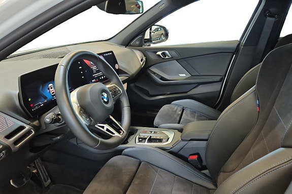 BMW 120 8 of 20