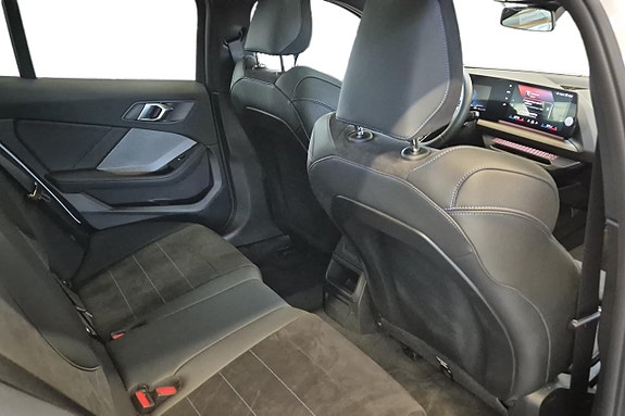 BMW 120 10 of 20