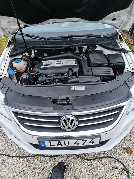 Volkswagen Passat CC 7 of 7