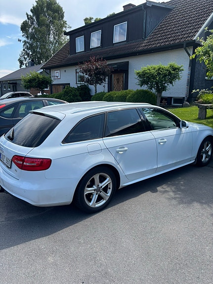 Audi A4 3 of 9