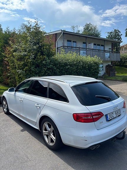 Audi A4 2 of 9