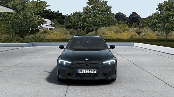 BMW M340i 3 of 5
