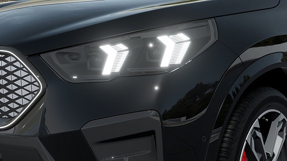 BMW iX2 6 of 13