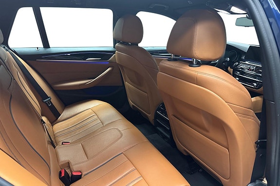 BMW 520d 12 of 13