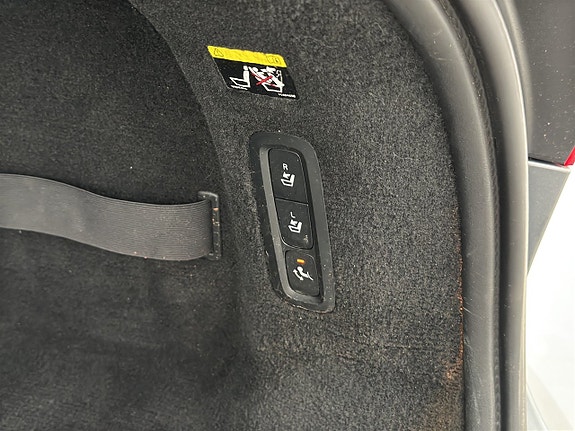Volvo V90 27 of 30