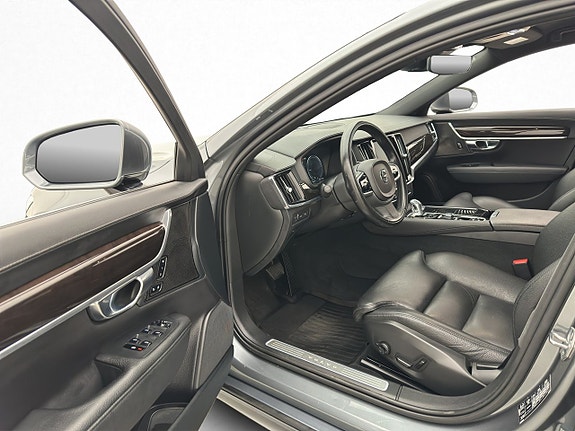 Volvo V90 9 of 30