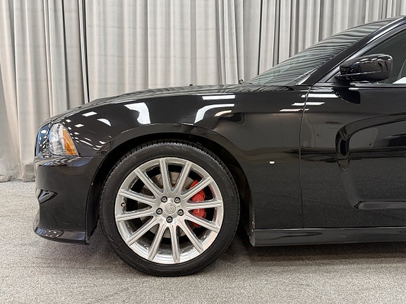 Dodge Charger 4 of 15