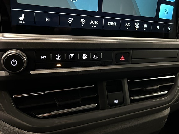 Volkswagen Transporter 13 of 13