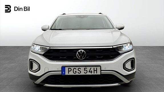 Volkswagen T-Roc 4 of 12