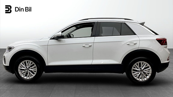 Volkswagen T-Roc 2 of 12