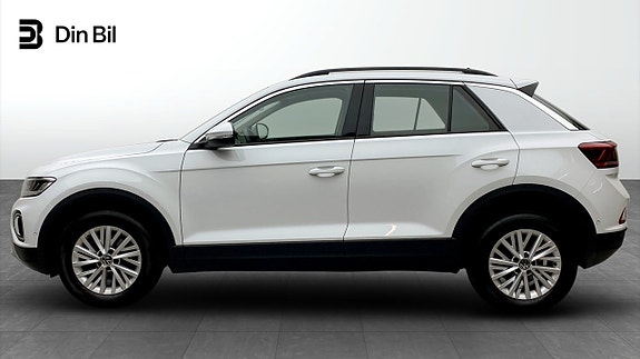 Volkswagen T-Roc 2 of 12