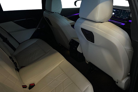 BMW 530e 10 of 24