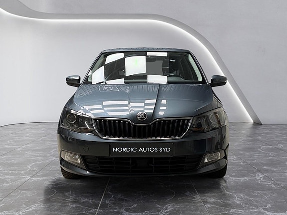 Skoda Fabia 9 of 18