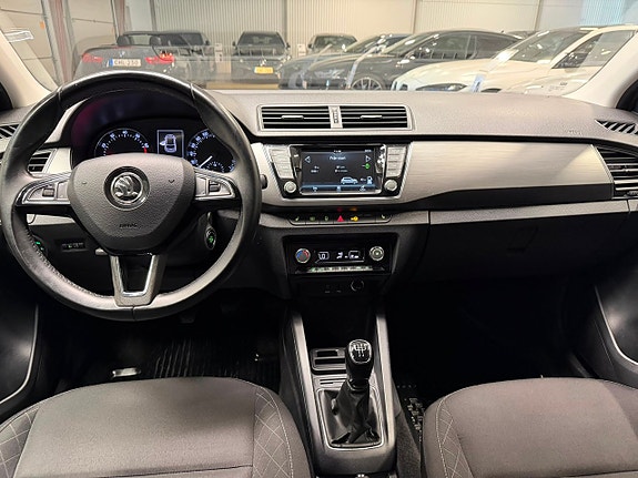 Skoda Fabia 11 of 18