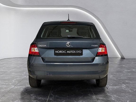 Skoda Fabia 4 of 5