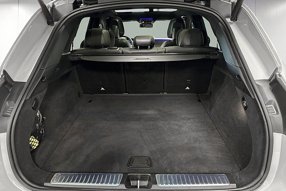 Mercedes-Benz EQS450 SUV 13 of 18