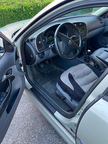 Saab 9-3 7 of 13
