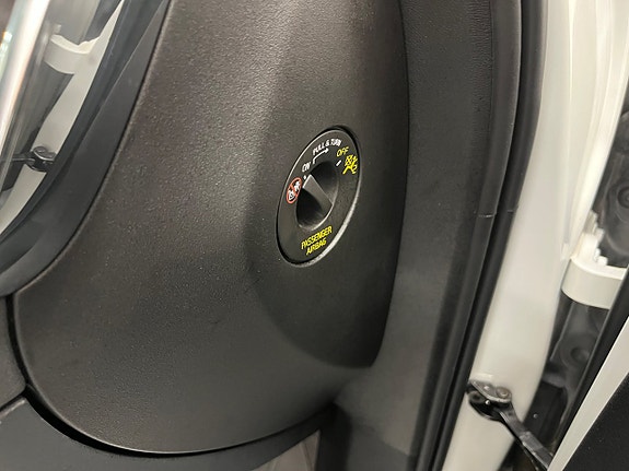 Volvo XC60 19 of 26