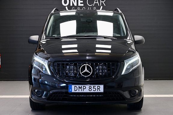 Mercedes-Benz Vito 119 2 of 5