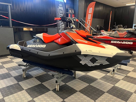 Sea-Doo Spark Trixx 1-Up -26 5 of 6