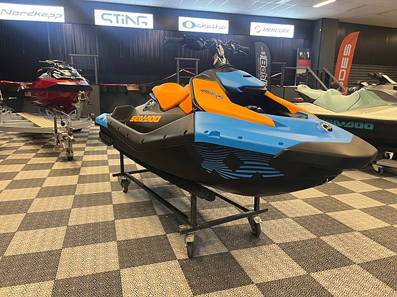 Sea-Doo Spark Trixx 1-Up -26 3 of 6